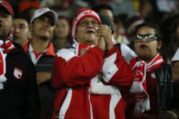 Más de 20 mil personas llegaron al Campín para alentar a Santa Fe ante Mineiro.