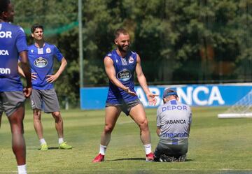 El Depor todavía espera a Çolak