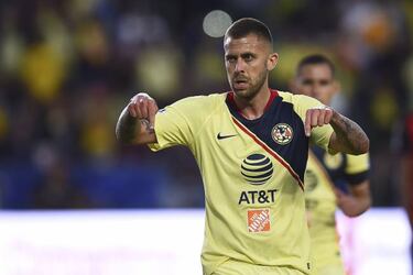 Jérémy Ménez disfruta la vida y el fútbol en París