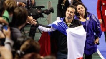 Fernando González realizó su despedida el 2013 en Puente Alto frente al español Juan Carlos Ferrero.