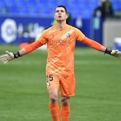 Pretemporada para los ocho fichajes del Huesca