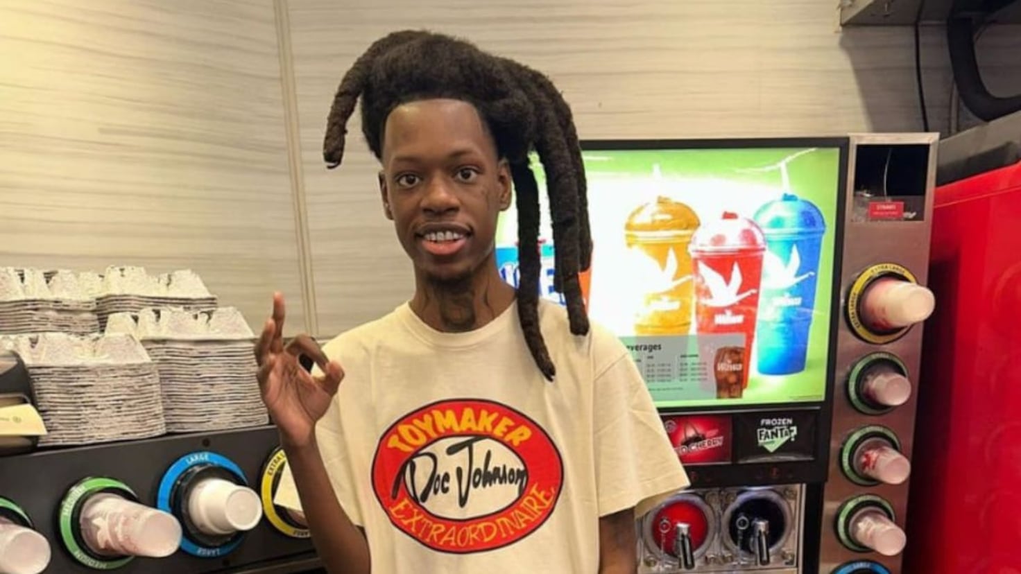 Asesinan a tiros al rapero Julio Foolio mientras celebraba su cumpleaños - Tikitakas