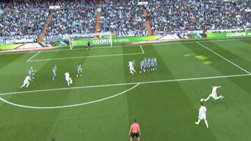 Falta salvaje de Bale al larguero y en el rechace Nacho se convirtió en Raúl