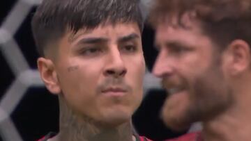 Erick Pulgar anota el primer gol chileno en el Mundial de Clubes, pero en su propio arco...
