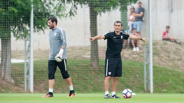 17/08/16 ENTRENAMIENTO ATHLETIC DE BILBAO 
ERNESTO Valverde Y Herrerin