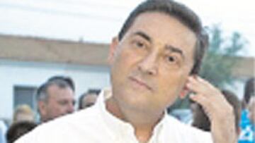 Baños levanta polémicas.