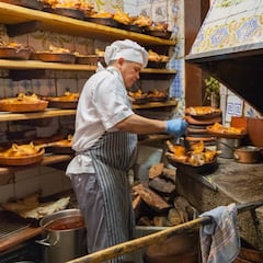 Oldest continuous restaurant in the world celebrates its 300th anniversary