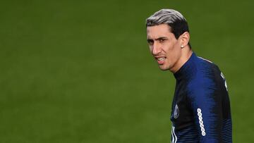 Paris Saint-Germain's Argentinian forward Angel Di Maria attends a training session in Saint-Germain-en-Laye, west of Paris, on March 3, 2020, on the eve of the French Cup football match between Paris Saint-Germain (PSG) and Lyon. (Photo by FRANCK FI