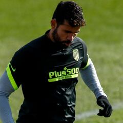 Costa, que tuvo COVID, padece una trombosis venosa profunda