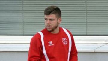 Alberto Moreno abandonó la sesión con un fuerte golpe