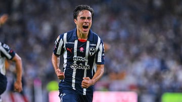 Iker Fimbres celebrate this goal 4-2 of Monterrey during the 12th round match between Monterrey and Tigres UANL as part of the Liga BBVA MX, Torneo Apertura 2024 at BBVA Bancomer Stadium on October 19, 2024 in Monterrey, Nuevo Leon, Mexico.