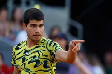 Best pictures as Carlos Alcaraz wins Mutua Madrid Open