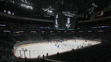 The Tampa Bay Lightning trying to create modern dynasty with third straight Stanley Cup, with only the Colorado Avalanche standing in their way