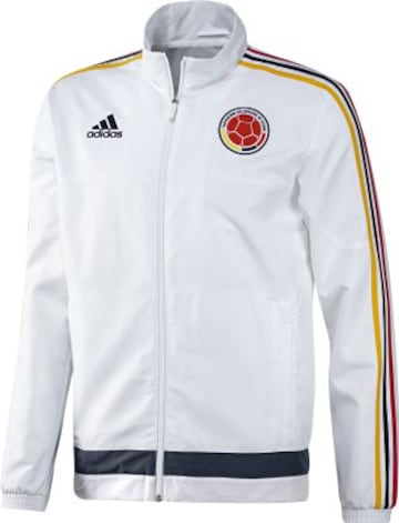 Chaqueta de presentación color blanca; un diseño parecido a la sudadera pero en tela impermeable