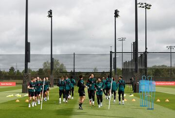 Imágenes del entrenamiento de Liverpool a tres días de jugar ante Real Madrid en la final de la Champions. Los Reds buscan su séptimo título en la Copa de Europa.