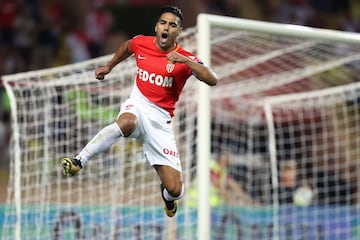 Falcao, goleador de la Ligue 1 con 7 goles en 4 partidos