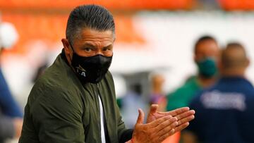 Después de haber terminado sus relaciones con Club León, el entrenador tendrá la difícil tarea de volver a colocar a los ticos en los primeros planos.