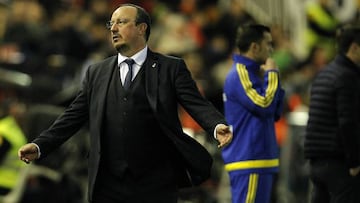 Rafa Benitez looks on in frustration as Madrid draw 2-2 with Valencia at the Mestalla on 3 January 2016. Benitez was sacked the next day.