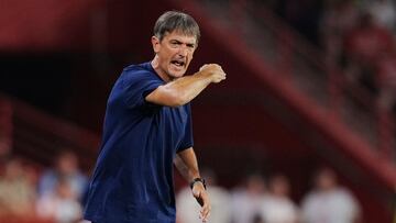 16-08 Granada CF-RC Deportivo correspondiente a la jornada 1 de la Liga Smartbank (Segunda División) disputado en el Estadio Nuevo los Carmenes. En la imagen Pacheta (Granada CF)