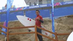 Lucca Mesinas y Daniella Rosas clasifican a la final del Open de Surf