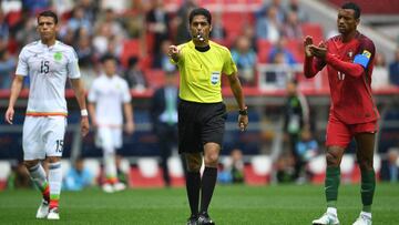 El VAR vio penalti de Márquez sobre André Silva