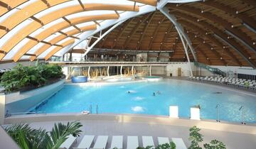 El complejo tendrá también piscina para el surf, espacio para el wellness, hoteles de lujo, trails para las bicis…