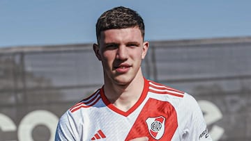 Gallardo se carga a los cedidos