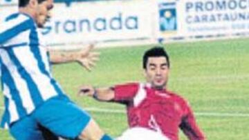 <b>DOS LOCALES. </b>Ayer se enfrentaron los dos conjuntos que usarán el Escribano Castilla como feudo.