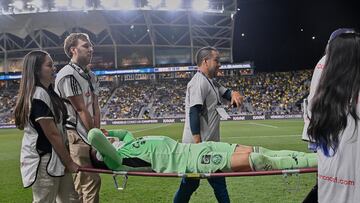 Luis Malagon leaves the match injured during the round of 16 first leg match between Philadelphia Union and Club America as part of the CONCACAF Champions Cup 2026, at Subaru Park Stadium, on March 10, 2026 in Chester, Pensilvania, United States.