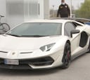 Hazard luce su Lamborghini Aventador de medio millón
