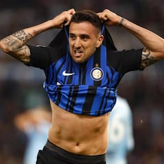 El Inter 'birla' al Lazio el último billete para la Champions