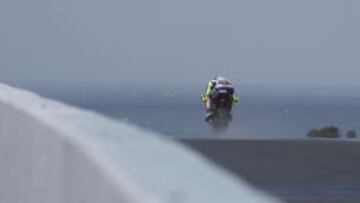 Rossi en el espectacular final de recta de Phillip Island.