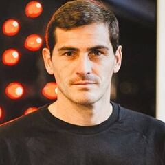 Iker Casillas comparte sus camisetas más emblemáticas: "Tienen su historia"