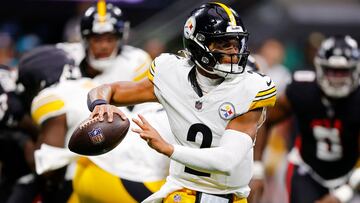 ATLANTA, GEORGIA - SEPTEMBER 08: Justin Fields #2 of the Pittsburgh Steelers attempts a pass during the first quarter against the Atlanta Falcons at Mercedes-Benz Stadium on September 08, 2024 in Atlanta, Georgia. Todd Kirkland/Getty Images/AFP (Photo by Todd Kirkland / GETTY IMAGES NORTH AMERICA / Getty Images via AFP)