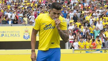 Vitolo, en su presentaci&oacute;n con Las Palmas.