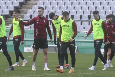 “En mi época los futbolistas eran más fuertes mentalmente; ahora son unos llorones”