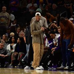 Devin Booker weighs in on Kendall Jenner and Bad Bunny relationship rumors