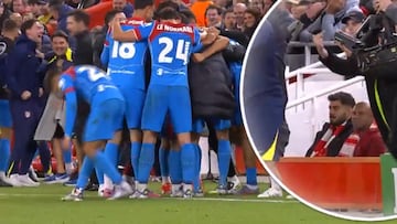 Los obscenos gestos del aficionado a por el que se fue Simeone