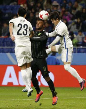 Nacional lo intentó pero no logró marcar el empate. Kashima en los últimos minutos fue certero y puso el 3-0 final y ahora va a la final con el América de México o el Real Madrid.