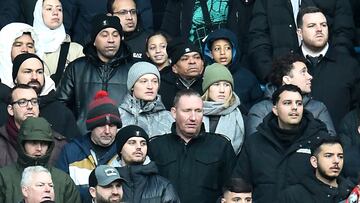 El padre de Luis Díaz en las tribunas del Etihad en el 1-1 del City ante Liverpool.