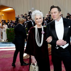 El documento de 1989 revelado por la madre de Elon Musk que demuestra que era un ‘niño genio’