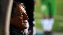 El inesperado golpe que sufrió Mario Salas en la B: esto pasó con Temuco en el minuto 83