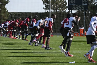 Commanders y Dolphins: dos ejércitos a ritmo de hip-hop en Madrid