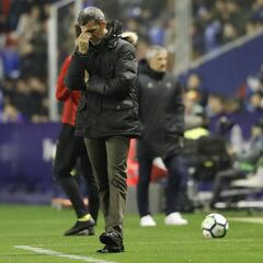 Muñiz seguirá en el banquillo
del Levante contra el Alavés