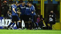 Medel y el Inter remontan pero no les alcanza para vencer