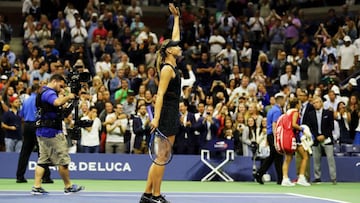 Sharapova downs second seed Halep on US Open return