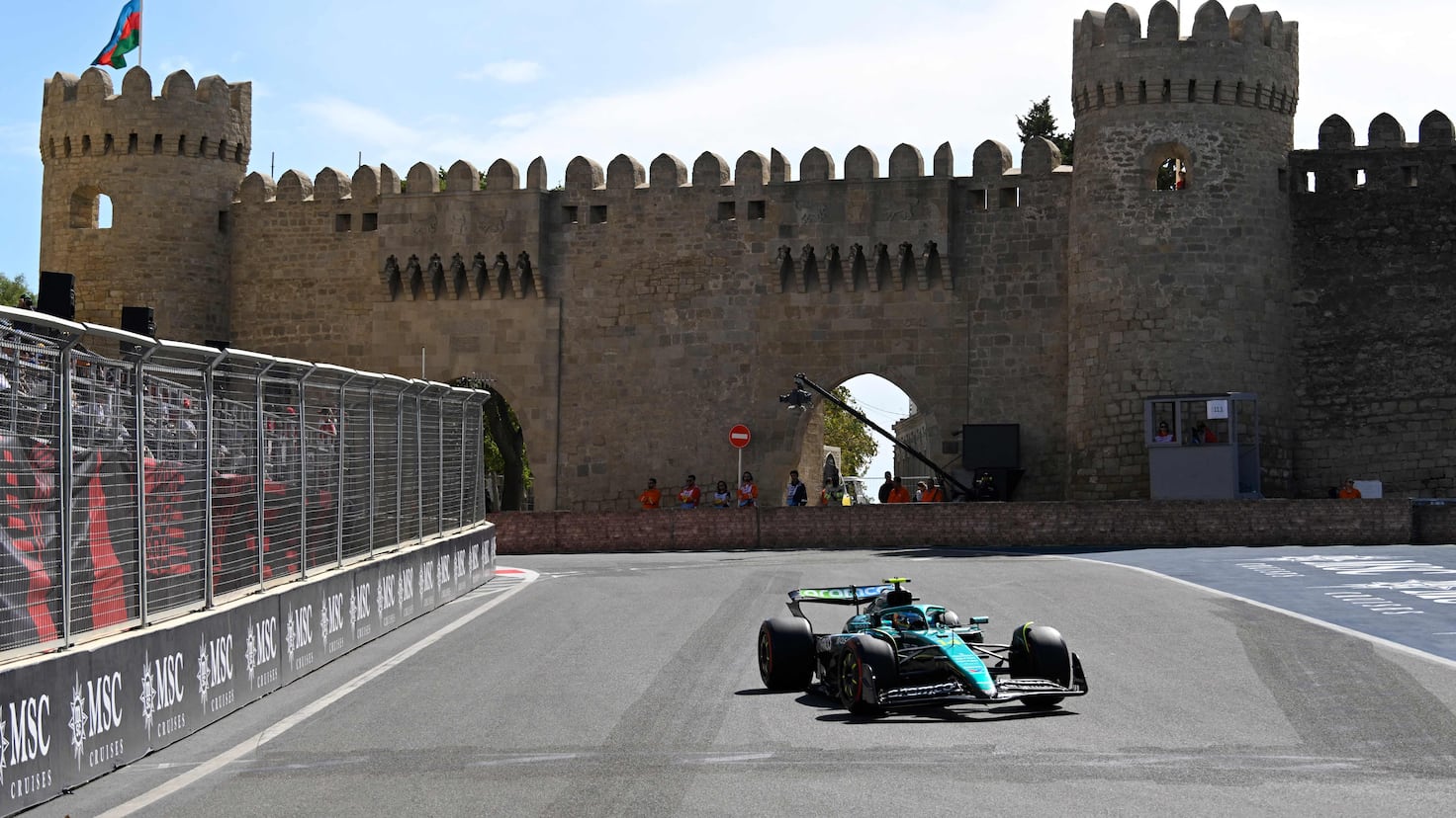 Clasificación GP Azerbaiyán F1, en directo: puestos de Alonso y Sainz y pole position hoy, en vivo