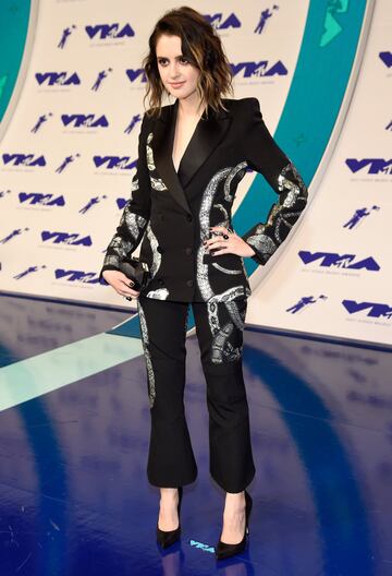  Laura Marano en los MTV Video Music Awards 2017. The Forum Inglewood, California