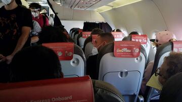 Vista del interior de la cabina del avi&oacute;n del vuelo de Iberia Express del domingo pasado entre Madrid y Gran Canaria.