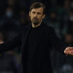 Demasiado tarde y demasiado poco